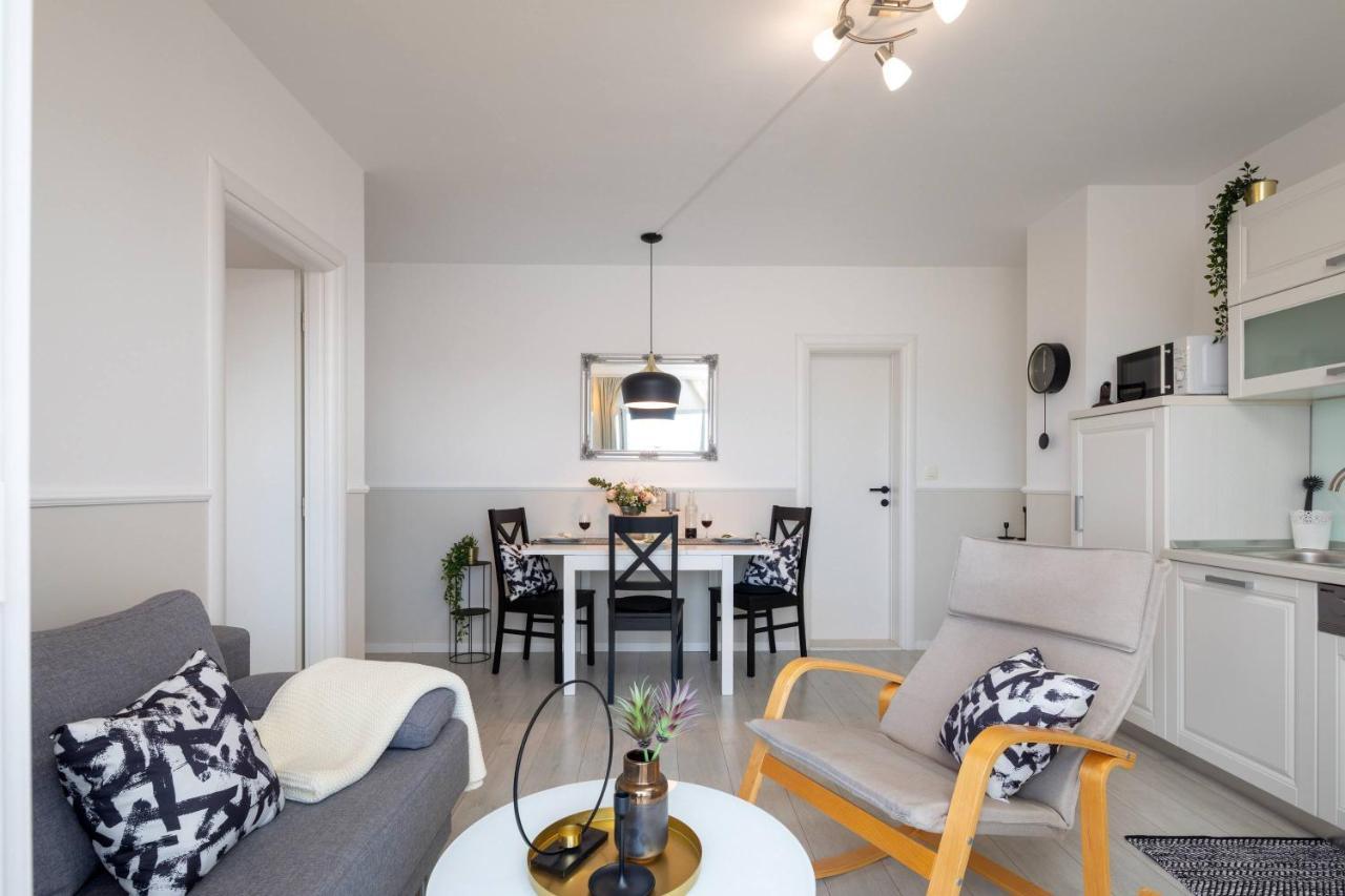 Apartments Valentina Bol Eksteriør billede