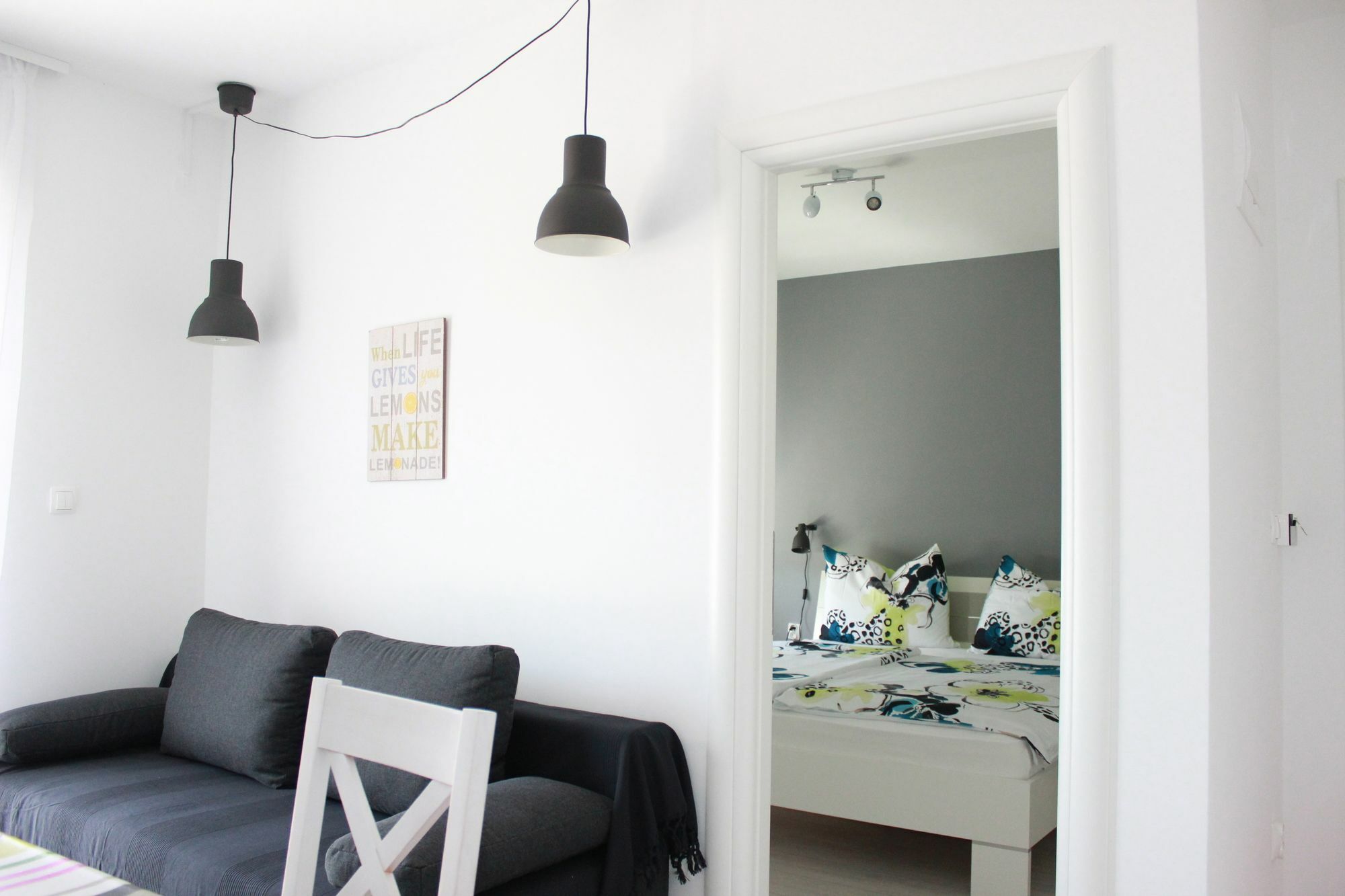 Apartments Valentina Bol Eksteriør billede