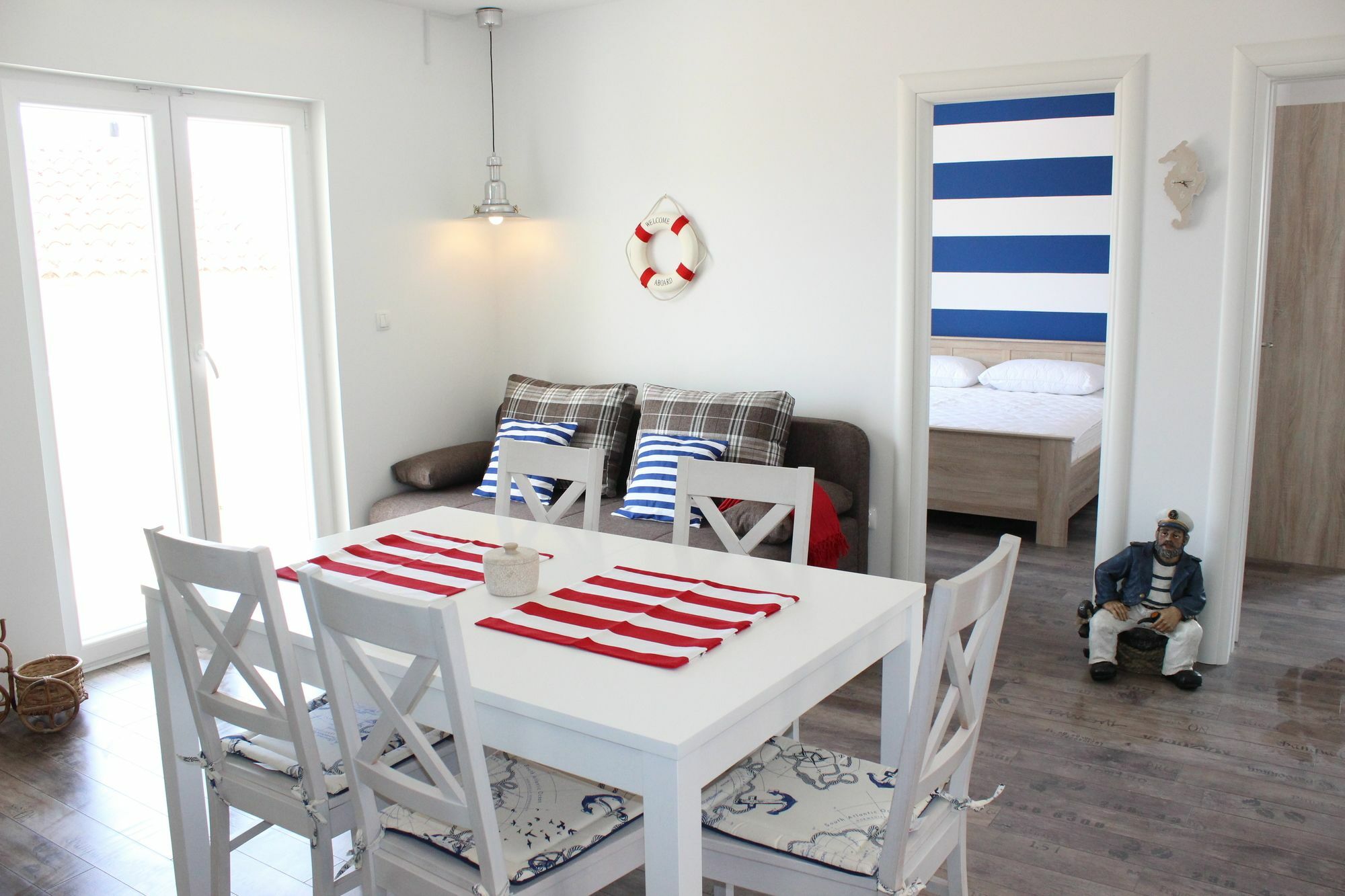 Apartments Valentina Bol Eksteriør billede