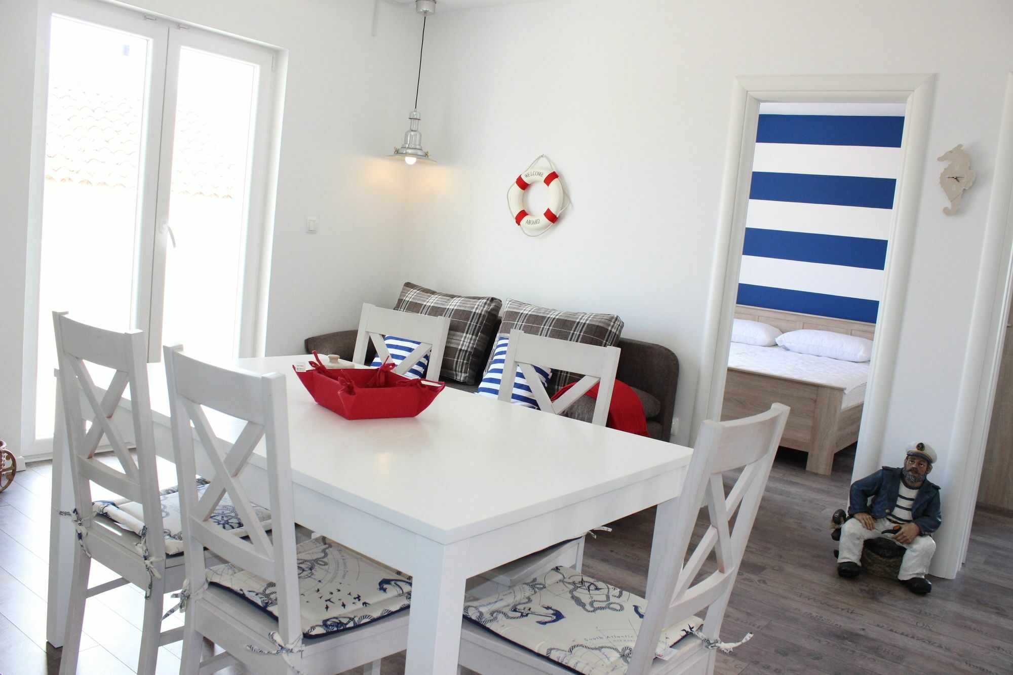 Apartments Valentina Bol Eksteriør billede